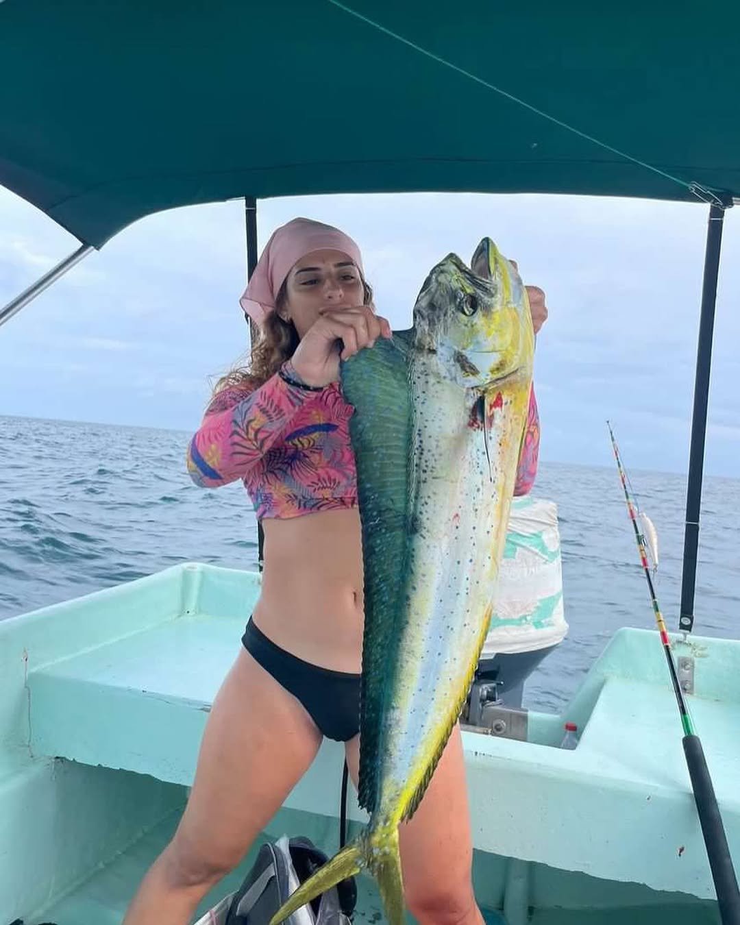 SnapInsta.to_326136698_571783784504959_8548567894964534048_n